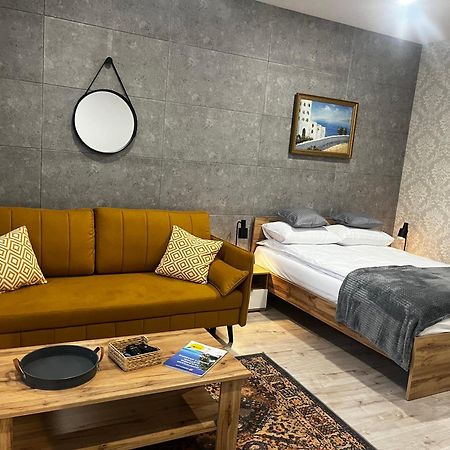Apartamenty Dbrw Jezyce Познан Екстериор снимка
