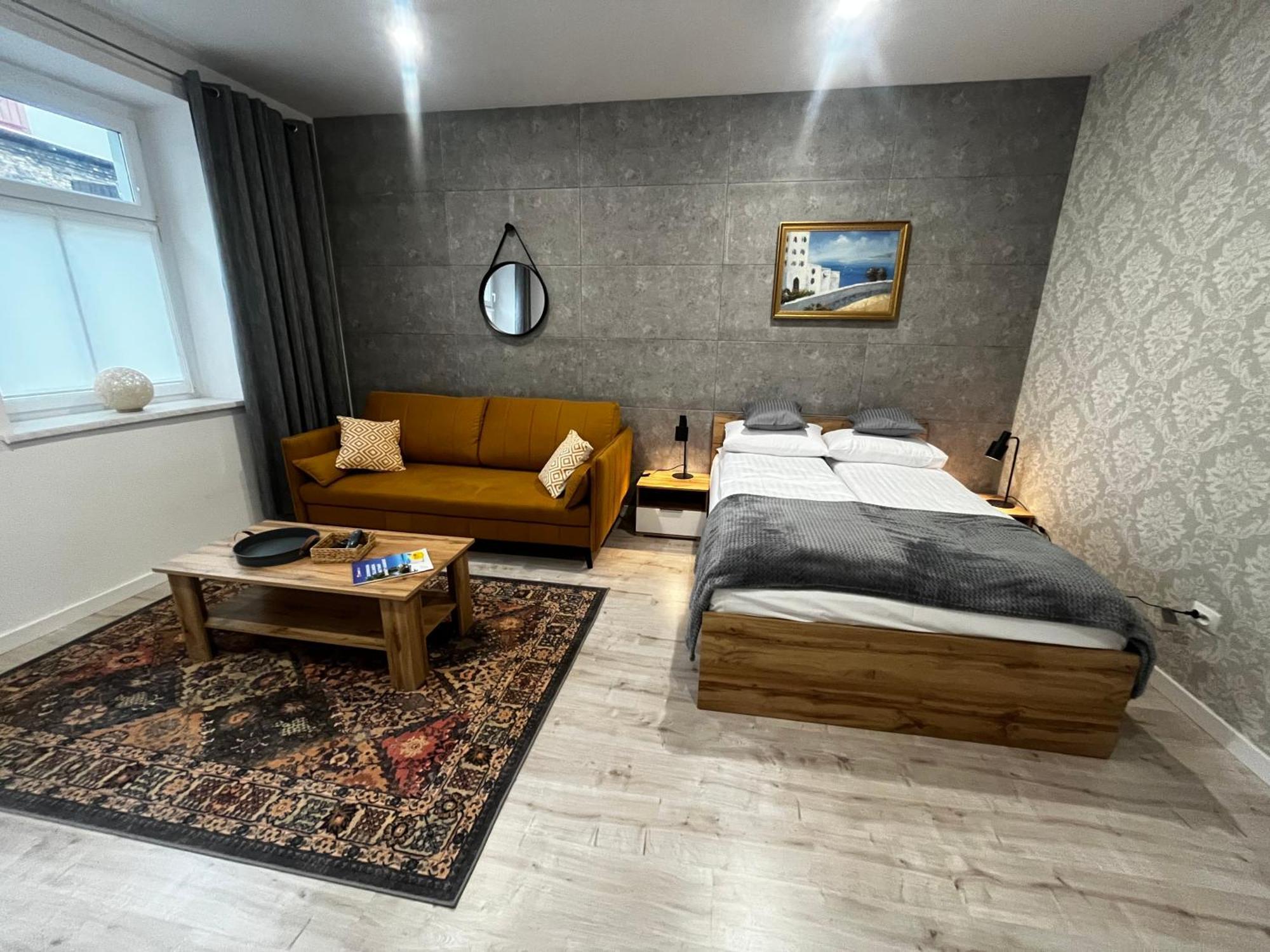 Apartamenty Dbrw Jezyce Познан Екстериор снимка