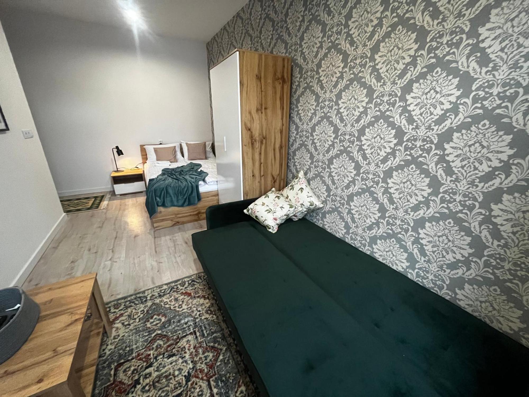Apartamenty Dbrw Jezyce Познан Екстериор снимка