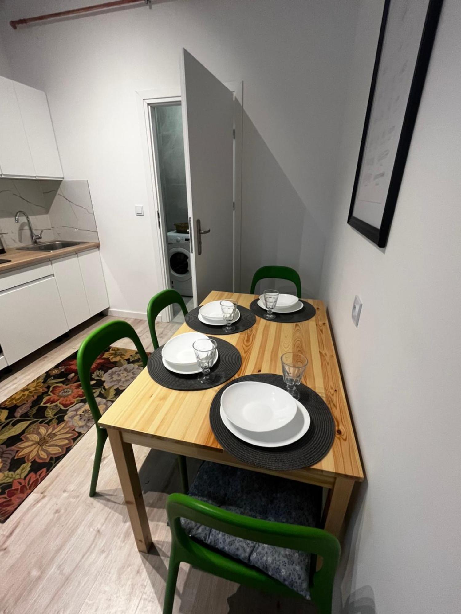 Apartamenty Dbrw Jezyce Познан Екстериор снимка