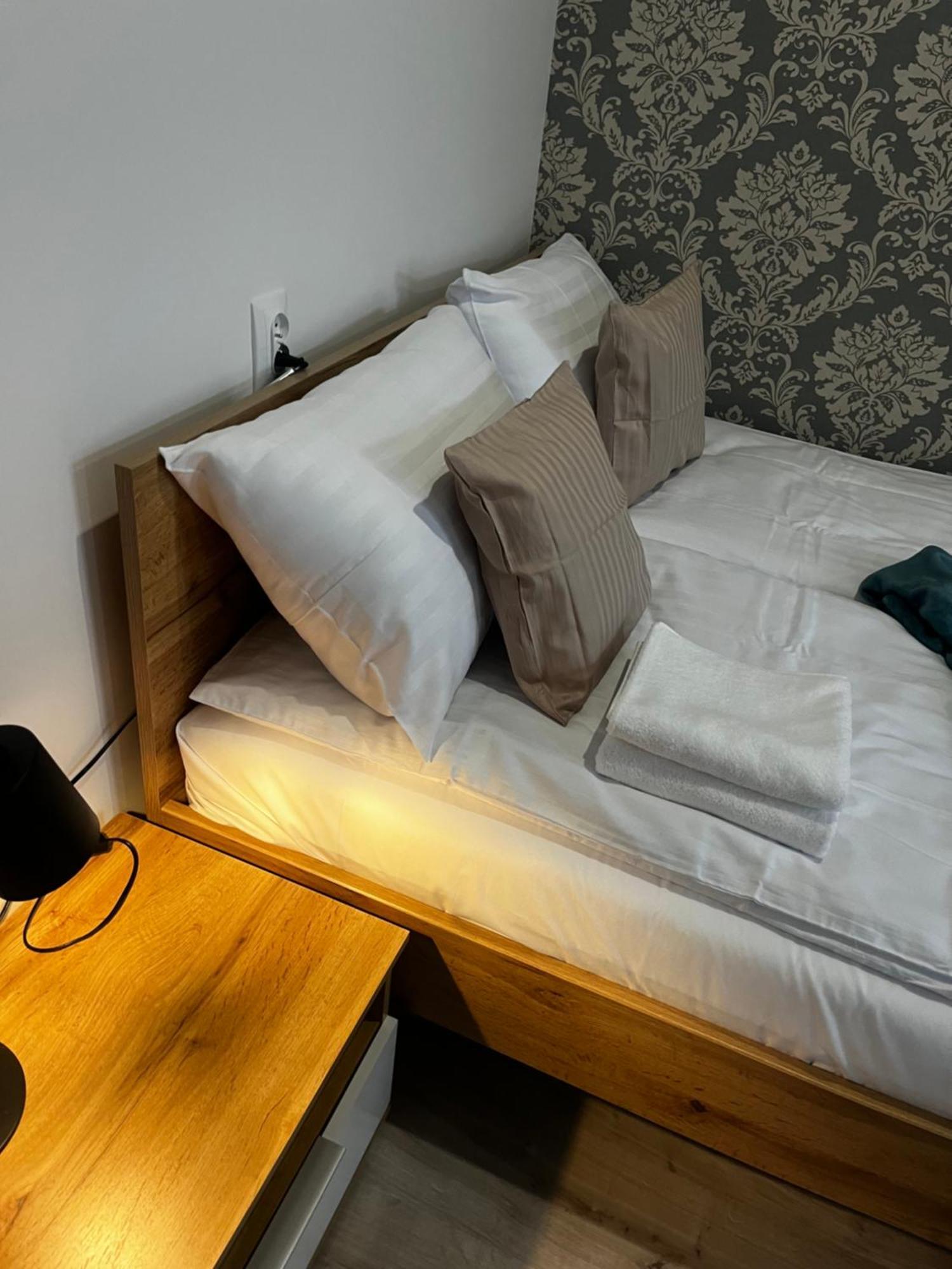 Apartamenty Dbrw Jezyce Познан Екстериор снимка